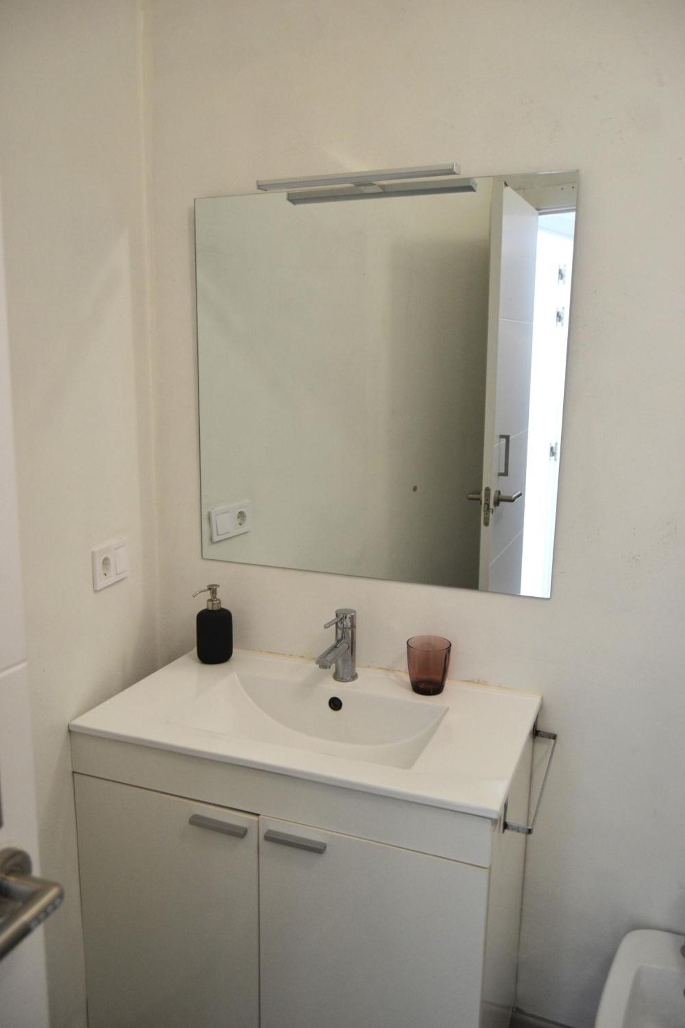 Room With Private Bathroom - Vivienda Vacacional Out Of Blue Santa Cruz de la Palma  Bagian luar foto